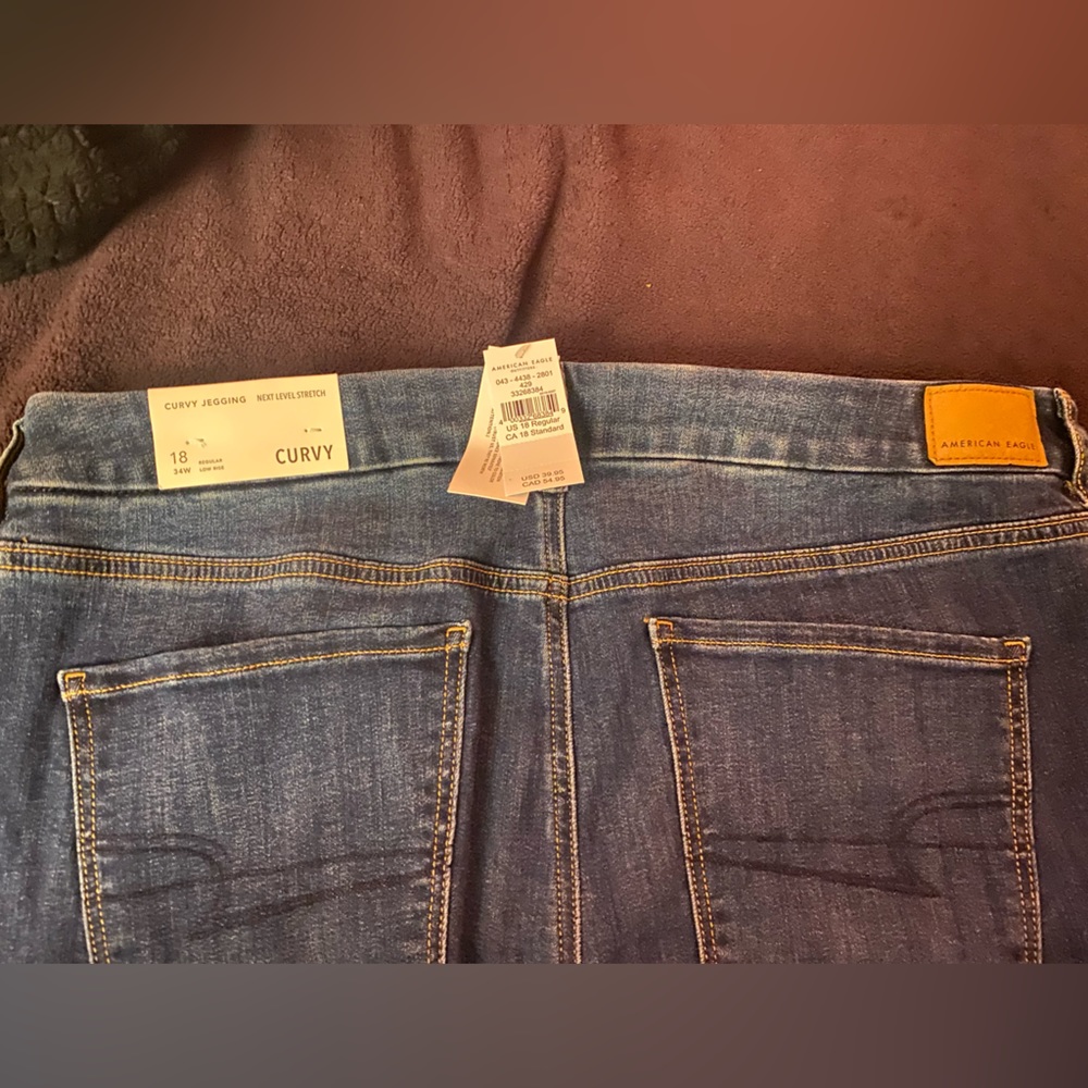 Brand New American Eagle soft/Stretchy high-rise Jeans ! Negotiable!!